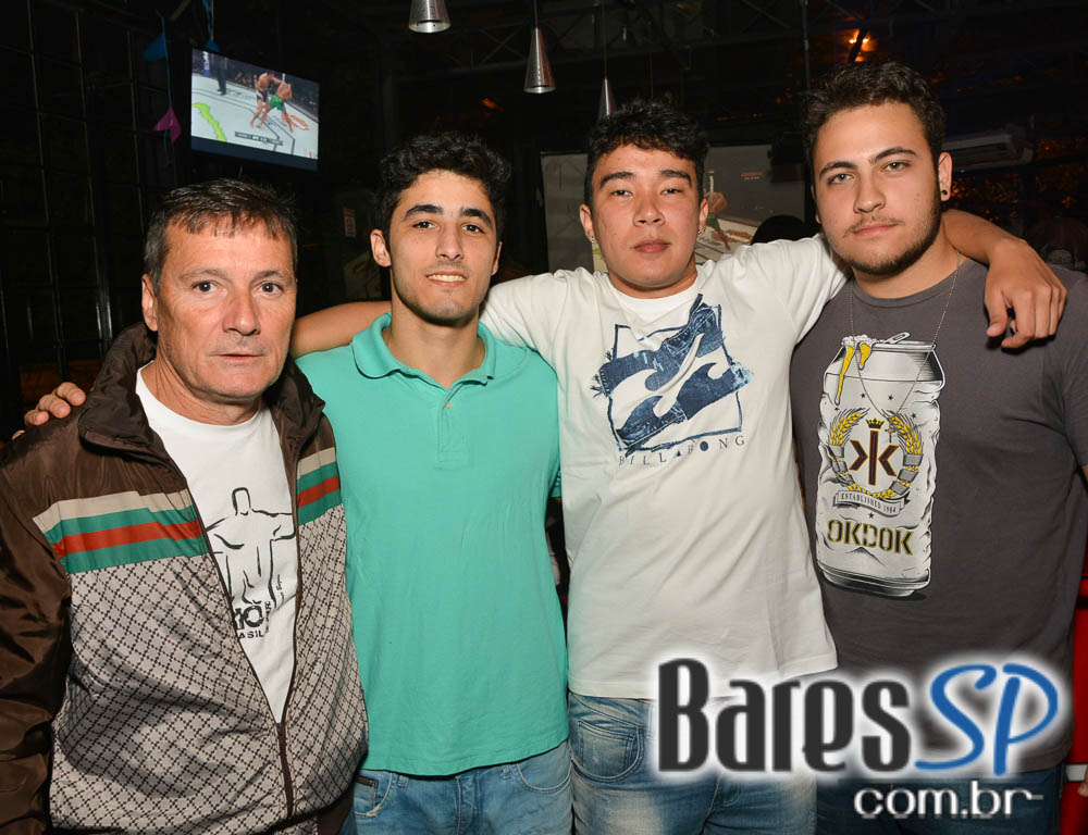 Bar Camará recebeu o show em tributo a cantora Marisa Monte no sábado Bar Camará recebeu o show em tributo a cantora Marisa Monte no sábado