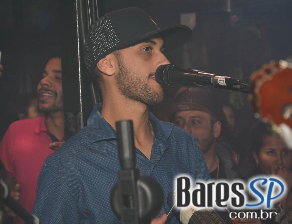 Bar Camará recebeu o show em tributo a cantora Marisa Monte no sábado Bar Camará recebeu o show em tributo a cantora Marisa Monte no sábado