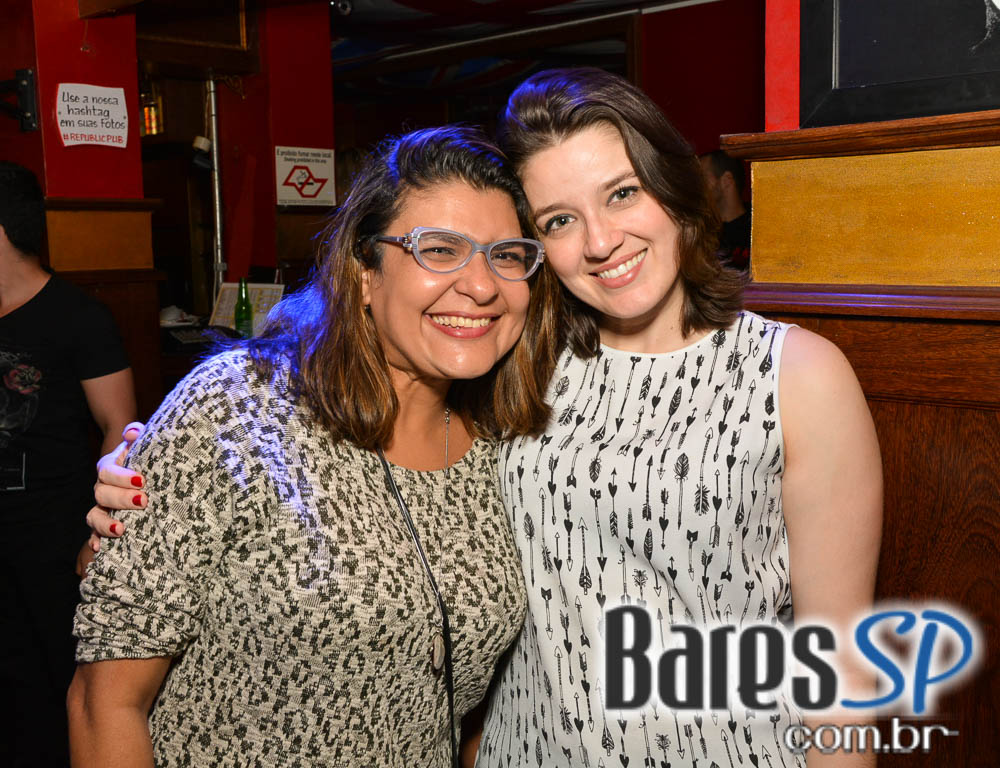 Banda Junkie Box e Sal Vincent animaram o sábado do Republic Pub Banda Junkie Box e Sal Vincent animaram o sábado do Republic Pub