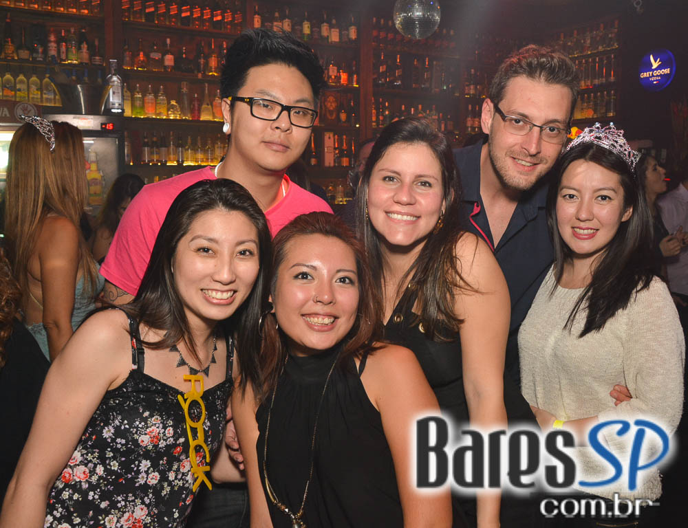 Akbar Lounge e Disco recebeu os agitos da Noite do Vermelho Akbar Lounge e Disco recebeu os agitos da Noite do Vermelho