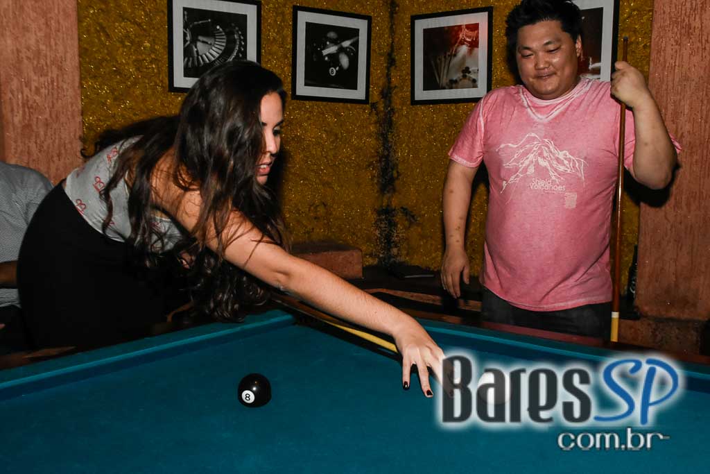 William Kim e banda Vih animaram a noite no Republic Pub William Kim e banda Vih animaram a noite no Republic Pub