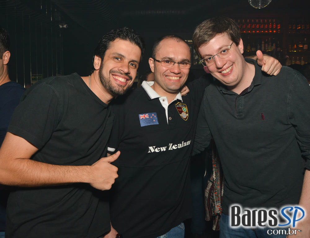 Akbar Lounge e Disco recebeu a Noite da Paçoca que animou a noite Akbar Lounge e Disco recebeu a Noite da Paçoca que animou a noite