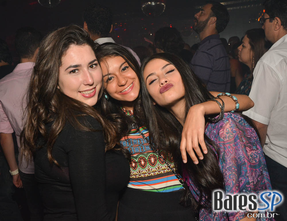 Akbar Lounge e Disco recebeu a Noite da Paçoca que animou a noite Akbar Lounge e Disco recebeu a Noite da Paçoca que animou a noite