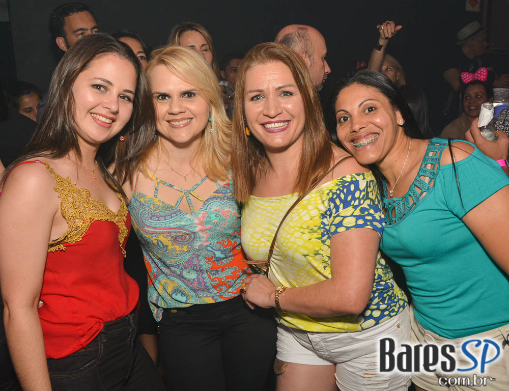 Akbar Lounge e Disco recebeu a Noite da Paçoca que animou a noite Akbar Lounge e Disco recebeu a Noite da Paçoca que animou a noite