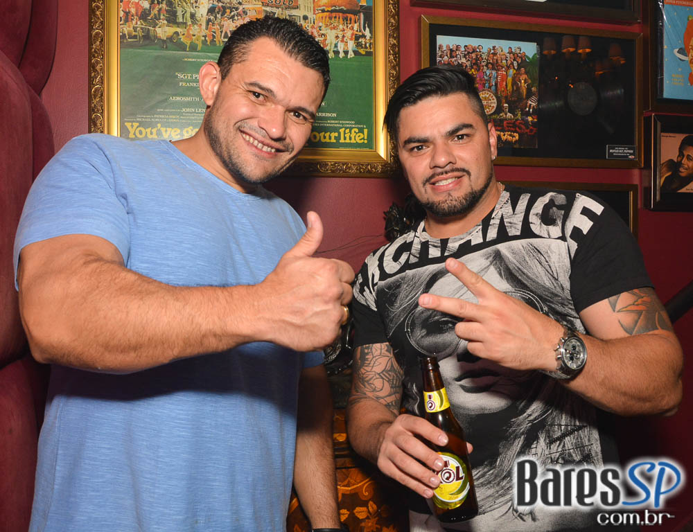 Akbar Lounge e Disco recebeu a Noite da Paçoca que animou a noite Akbar Lounge e Disco recebeu a Noite da Paçoca que animou a noite