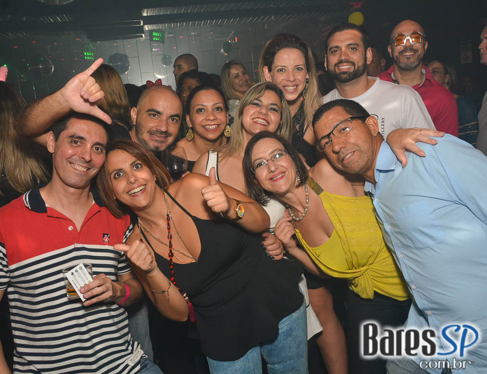 Akbar Lounge e Disco recebeu a Noite da Paçoca que animou a noite Akbar Lounge e Disco recebeu a Noite da Paçoca que animou a noite
