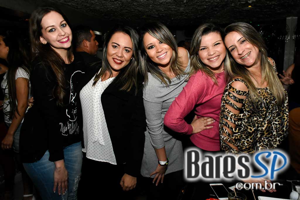 Nando e Ricky e Buiu SP comandaram a noite de quinta-feira no Boteco Todos os Santos Nando e Ricky e Buiu SP comandaram a noite de quinta-feira no Boteco Todos os Santos