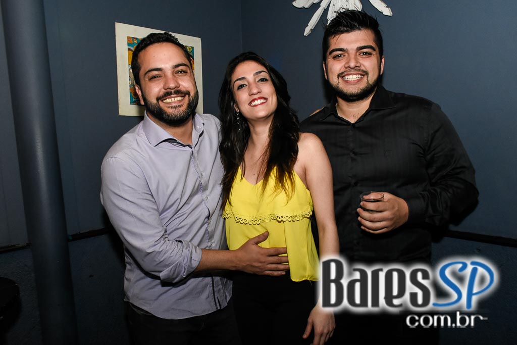 Nando e Ricky e Buiu SP comandaram a noite de quinta-feira no Boteco Todos os Santos Nando e Ricky e Buiu SP comandaram a noite de quinta-feira no Boteco Todos os Santos