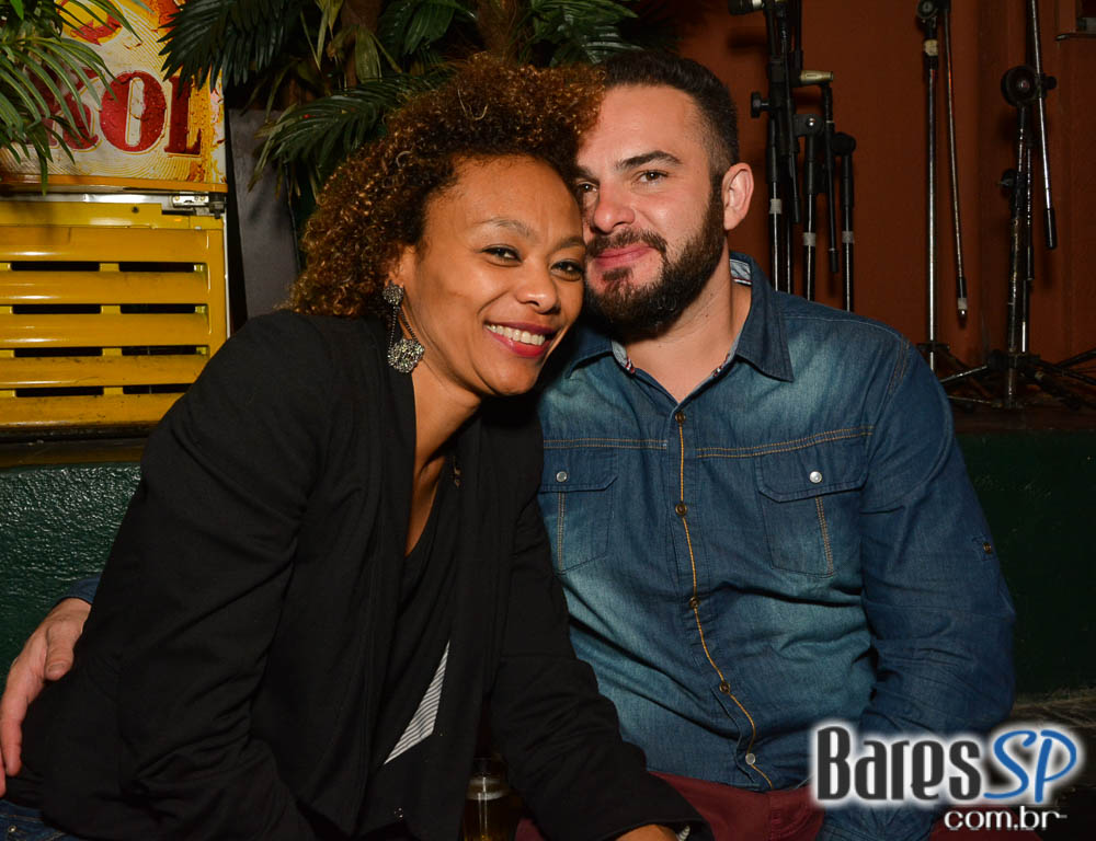 Toninho Geraes e Carllão Maneiro comandarsm a noite de sexta-feira no Traço de União Toninho Geraes e Carllão Maneiro comandarsm a noite de sexta-feira no Traço de União