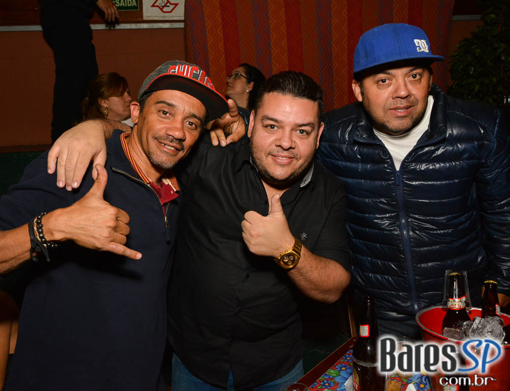 Toninho Geraes e Carllão Maneiro comandarsm a noite de sexta-feira no Traço de União Toninho Geraes e Carllão Maneiro comandarsm a noite de sexta-feira no Traço de União