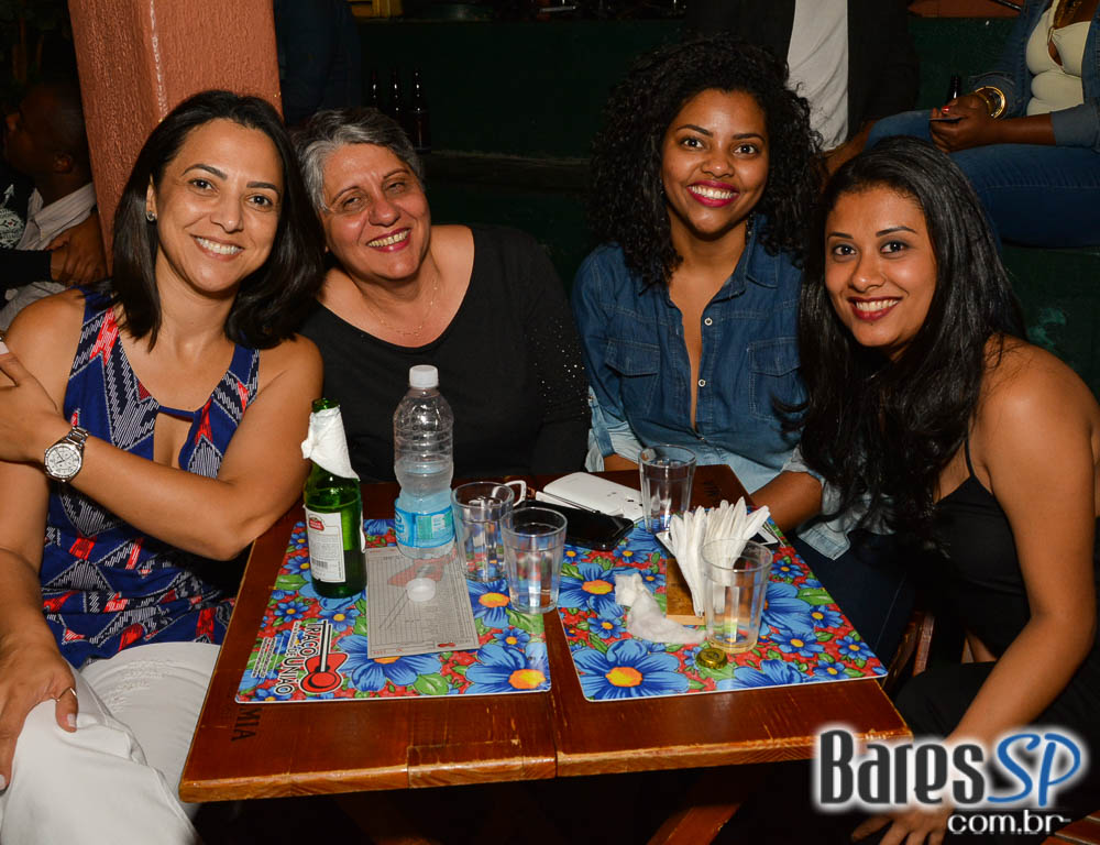 Toninho Geraes e Carllão Maneiro comandarsm a noite de sexta-feira no Traço de União Toninho Geraes e Carllão Maneiro comandarsm a noite de sexta-feira no Traço de União