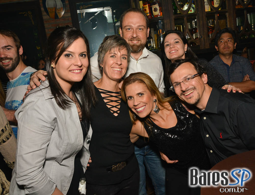 Big Foot agitou a noite com muita música no Dublin Live Music Big Foot agitou a noite com muita música no Dublin Live Music