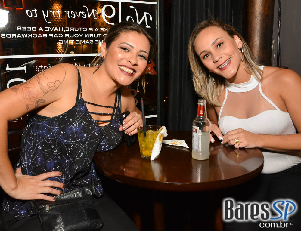 Big Foot agitou a noite com muita música no Dublin Live Music Big Foot agitou a noite com muita música no Dublin Live Music