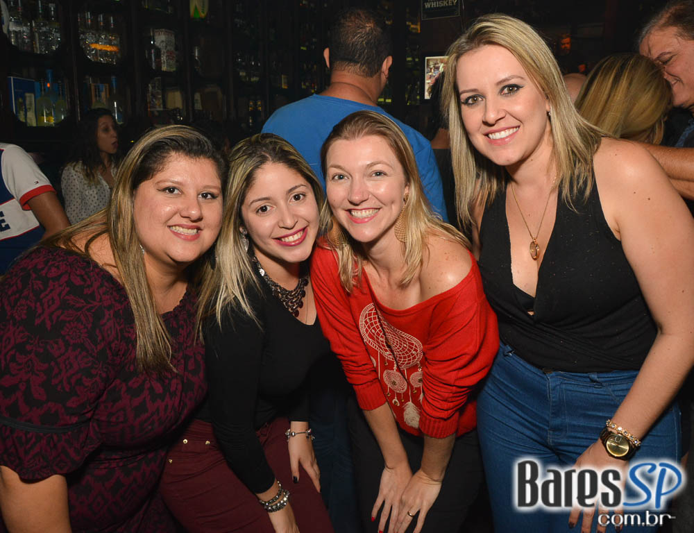 Big Foot agitou a noite com muita música no Dublin Live Music Big Foot agitou a noite com muita música no Dublin Live Music