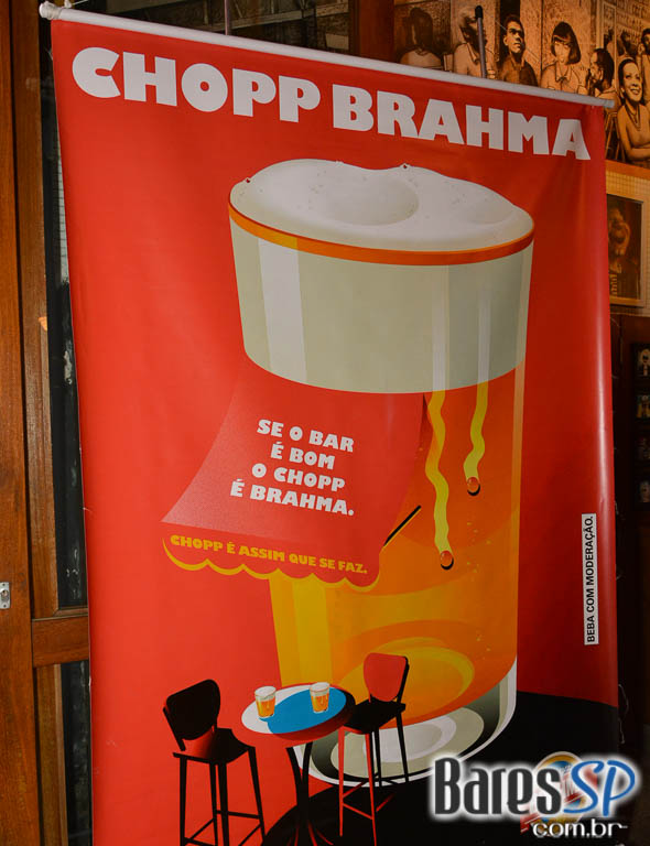 Aniversário de 10 anos do Bar Genial com lançamento de livro e nova receita no cardápio Aniversário de 10 anos do Bar Genial com lançamento de livro e nova receita no cardápio