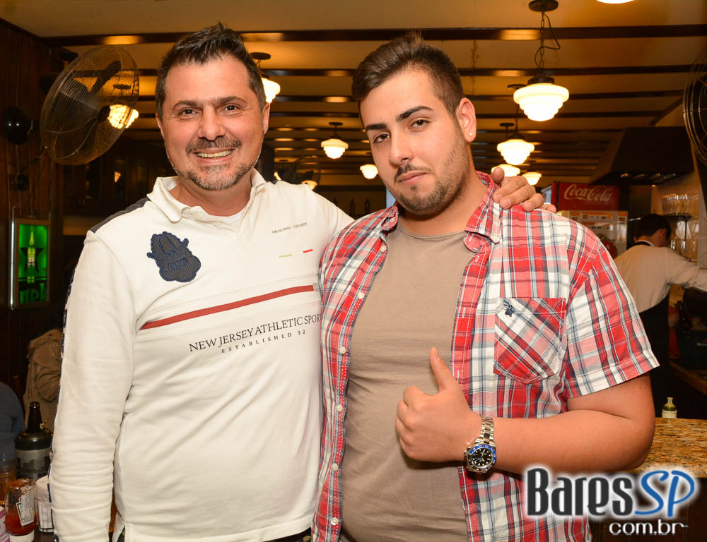 Os Manteigas apresentaram o melhor do MPB e pop rock sexta-feira no Bar Birô Os Manteigas apresentaram o melhor do MPB e pop rock sexta-feira no Bar Birô