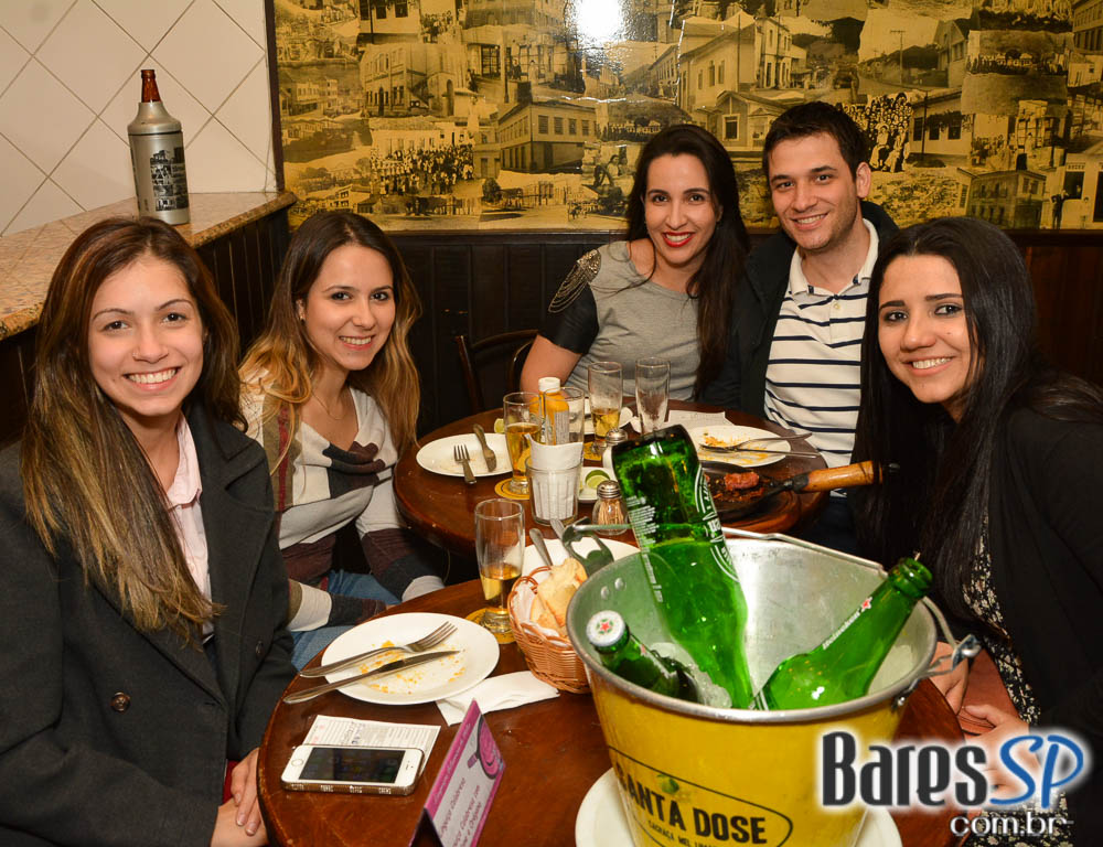 Os Manteigas apresentaram o melhor do MPB e pop rock sexta-feira no Bar Birô Os Manteigas apresentaram o melhor do MPB e pop rock sexta-feira no Bar Birô