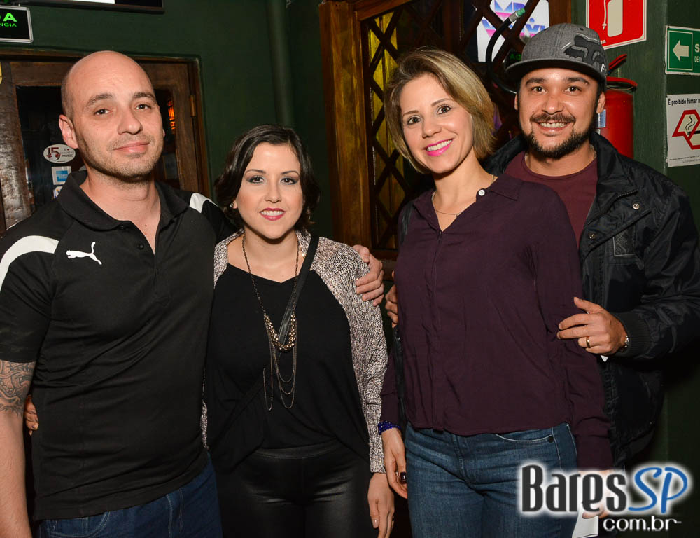 Bandas Mister Vinyl e D.A.D.I and The Passengers com clássicos do rock no Ton Ton Jazz Bandas Mister Vinyl e D.A.D.I and The Passengers com clássicos do rock no Ton Ton Jazz