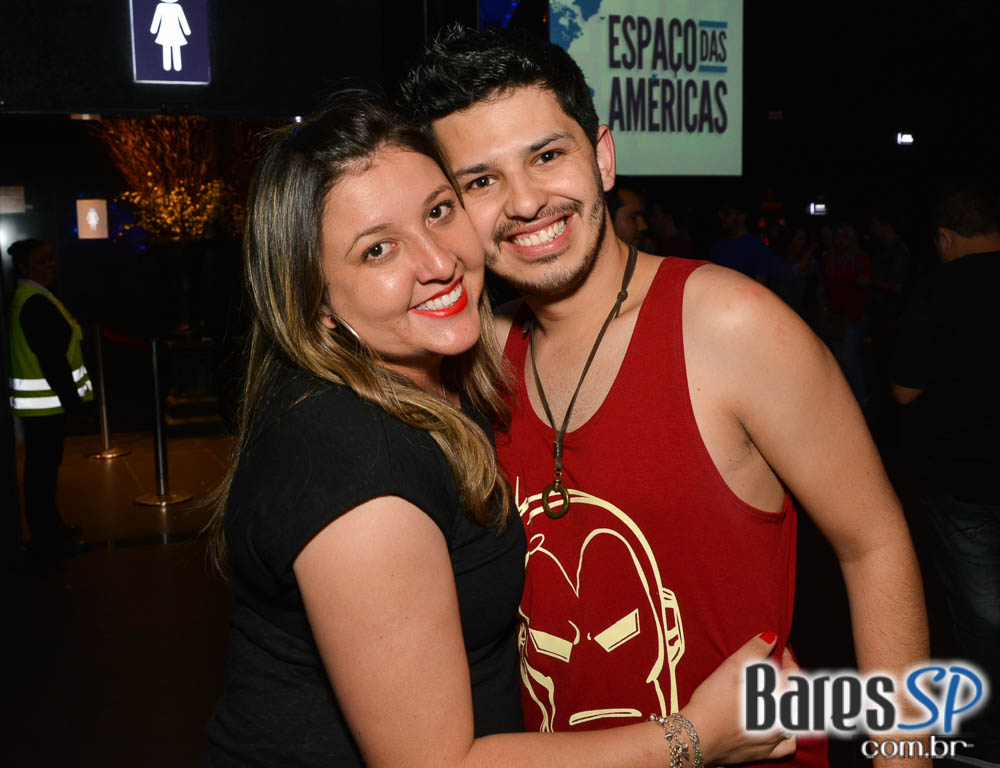 Ivete Sangalo agita a noite com sucessos do axé em show no Espaço das Américas Ivete Sangalo agita a noite com sucessos do axé em show no Espaço das Américas