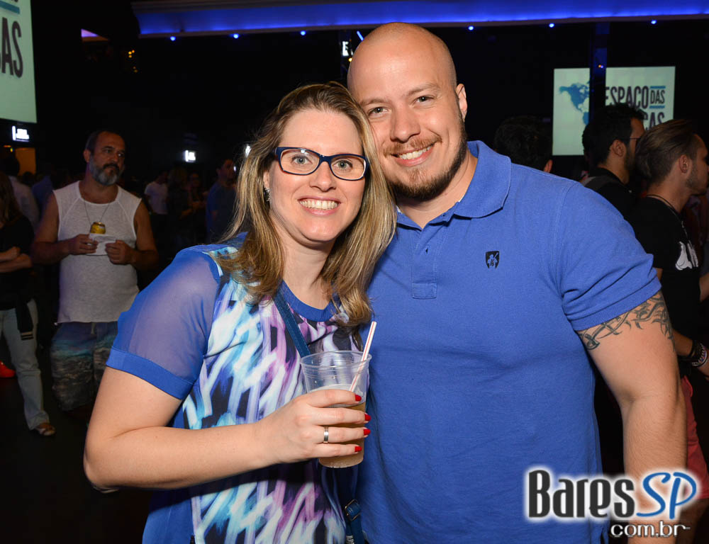 Ivete Sangalo agita a noite com sucessos do axé em show no Espaço das Américas Ivete Sangalo agita a noite com sucessos do axé em show no Espaço das Américas