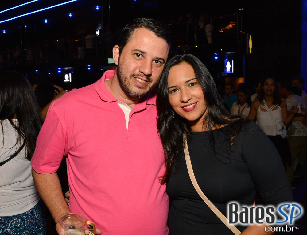 Ivete Sangalo agita a noite com sucessos do axé em show no Espaço das Américas Ivete Sangalo agita a noite com sucessos do axé em show no Espaço das Américas