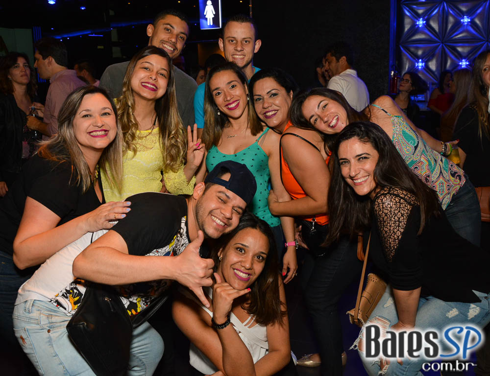 Ivete Sangalo agita a noite com sucessos do axé em show no Espaço das Américas Ivete Sangalo agita a noite com sucessos do axé em show no Espaço das Américas