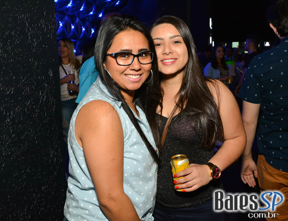 Ivete Sangalo agita a noite com sucessos do axé em show no Espaço das Américas Ivete Sangalo agita a noite com sucessos do axé em show no Espaço das Américas