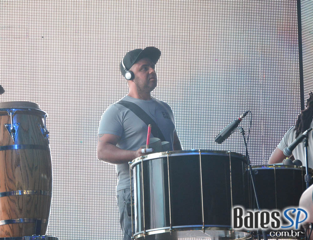 Ivete Sangalo agita a noite com sucessos do axé em show no Espaço das Américas Ivete Sangalo agita a noite com sucessos do axé em show no Espaço das Américas