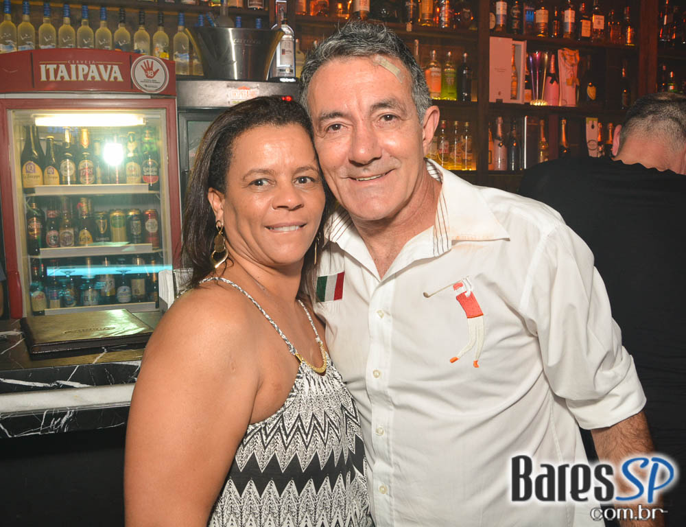 8ª edição do Baile das Antigas no Akbar Lounge e Disco 8ª edição do Baile das Antigas no Akbar Lounge e Disco