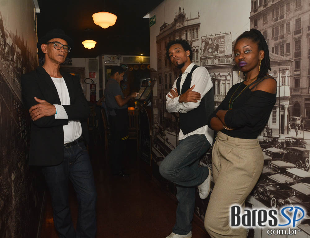 8ª edição do Baile das Antigas no Akbar Lounge e Disco 8ª edição do Baile das Antigas no Akbar Lounge e Disco