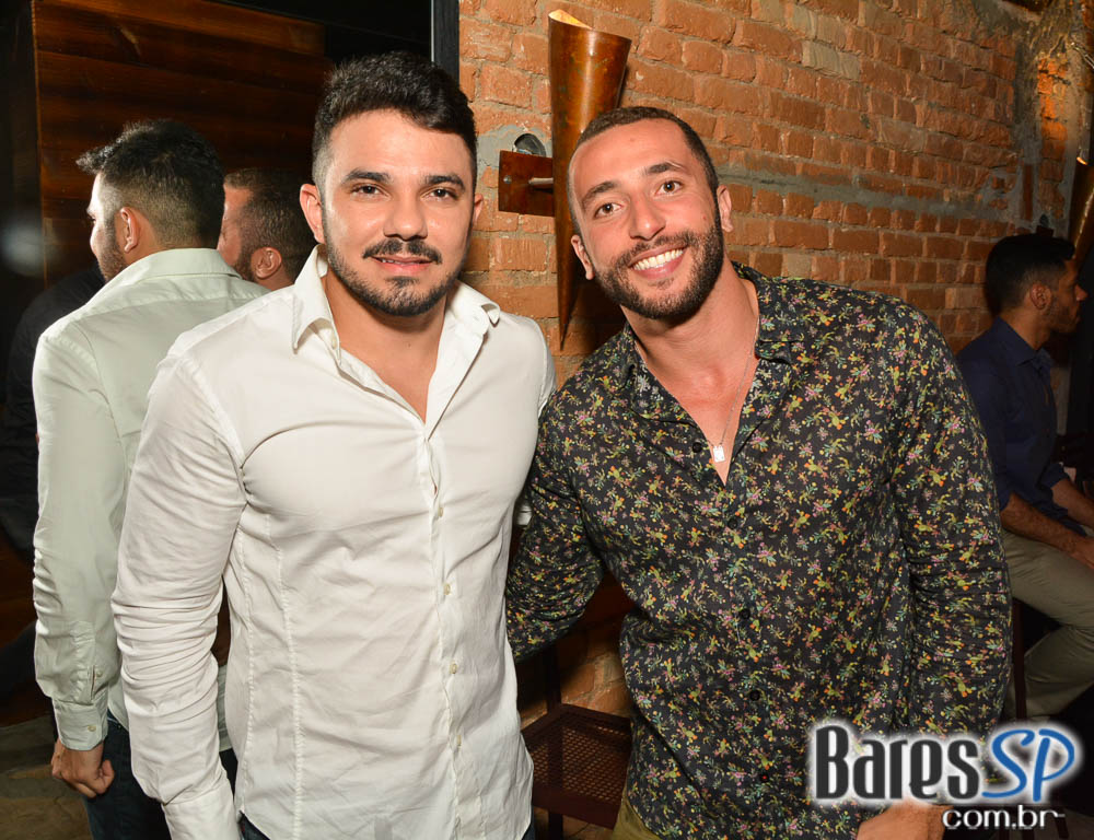 Inauguração do Boteco do Massay com show de Leilah Moreno e DJ Hanrry Louis Inauguração do Boteco do Massay com show de Leilah Moreno e DJ Hanrry Louis