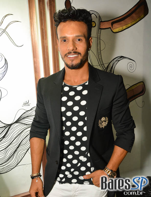 Inauguração do Boteco do Massay com show de Leilah Moreno e DJ Hanrry Louis Inauguração do Boteco do Massay com show de Leilah Moreno e DJ Hanrry Louis