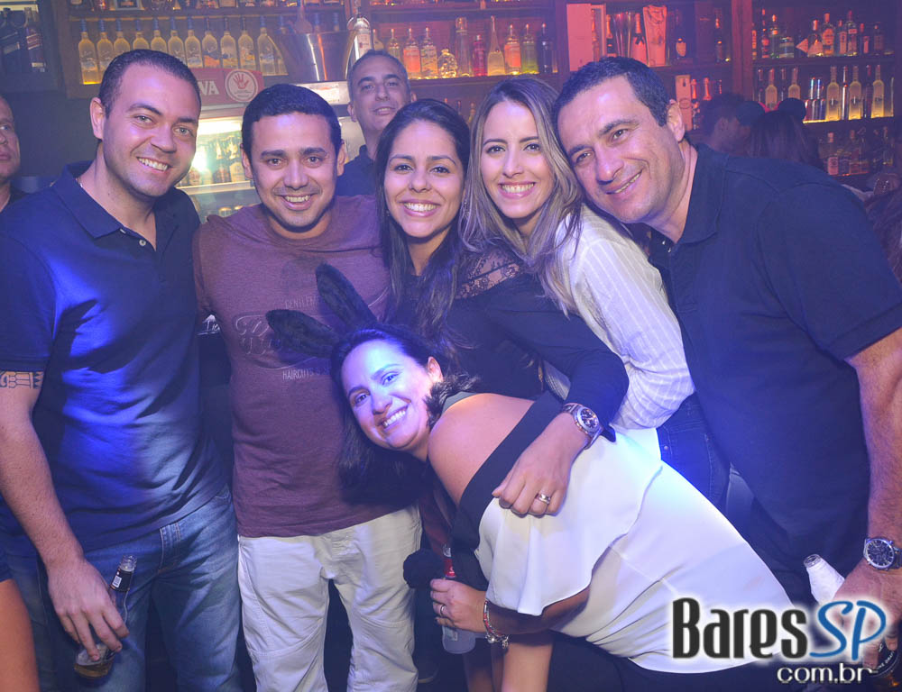 Akbar Lounge e Disco recebeu a Noite da Cerveja que animou a sexta-feira Akbar Lounge e Disco recebeu a Noite da Cerveja que animou a sexta-feira