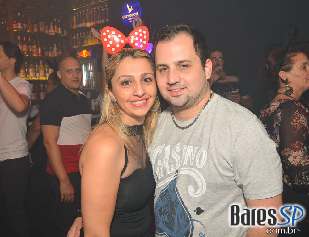 Akbar Lounge e Disco recebeu a Noite da Cerveja que animou a sexta-feira Akbar Lounge e Disco recebeu a Noite da Cerveja que animou a sexta-feira