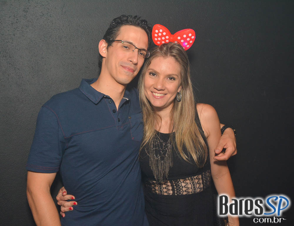 Akbar Lounge e Disco recebeu a Noite da Cerveja que animou a sexta-feira Akbar Lounge e Disco recebeu a Noite da Cerveja que animou a sexta-feira