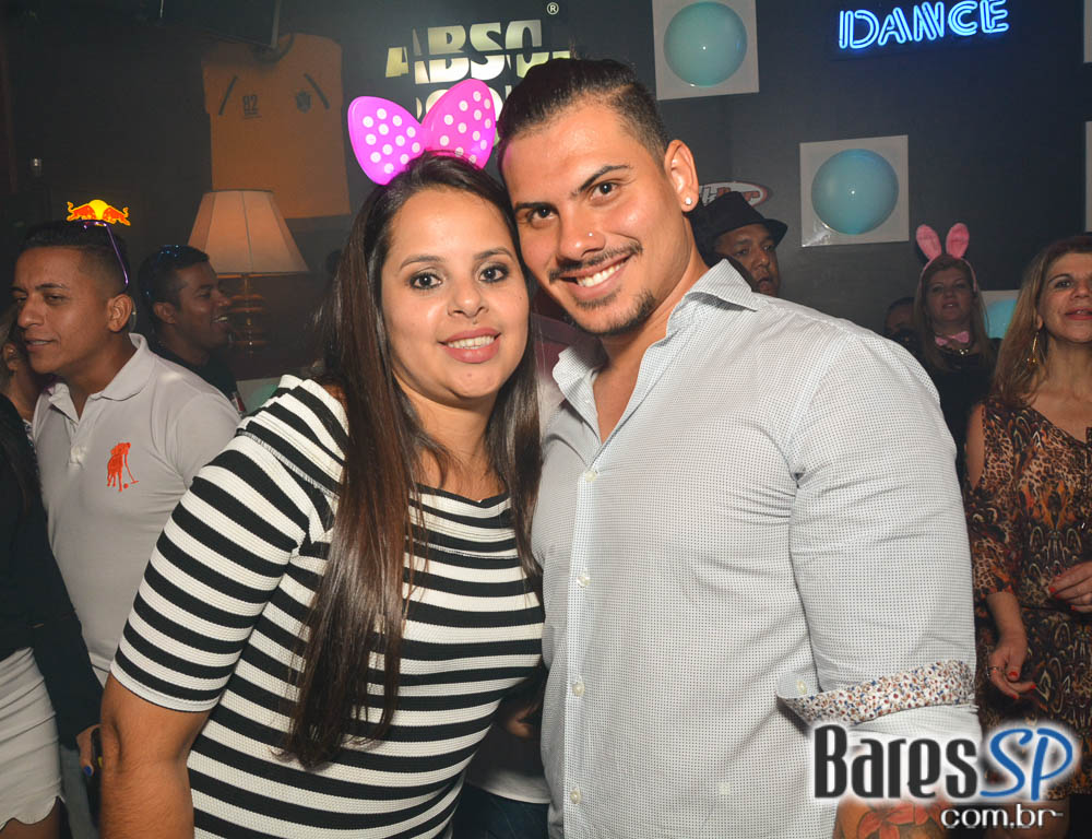 Noite da Tequila com DJs residentes animaram o Akbar Lounge e Disco Noite da Tequila com DJs residentes animaram o Akbar Lounge e Disco