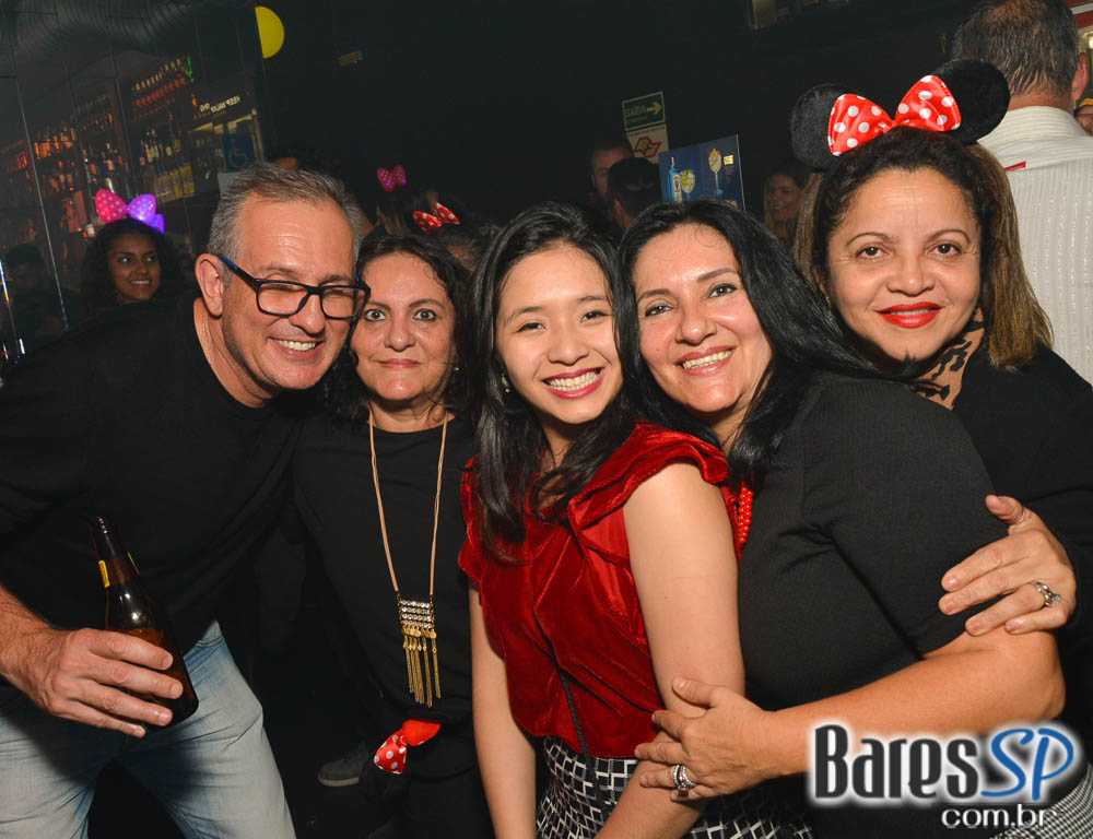 Noite da Tequila com DJs residentes animaram o Akbar Lounge e Disco Noite da Tequila com DJs residentes animaram o Akbar Lounge e Disco