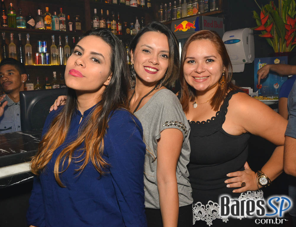 Noite da Tequila com DJs residentes animaram o Akbar Lounge e Disco Noite da Tequila com DJs residentes animaram o Akbar Lounge e Disco