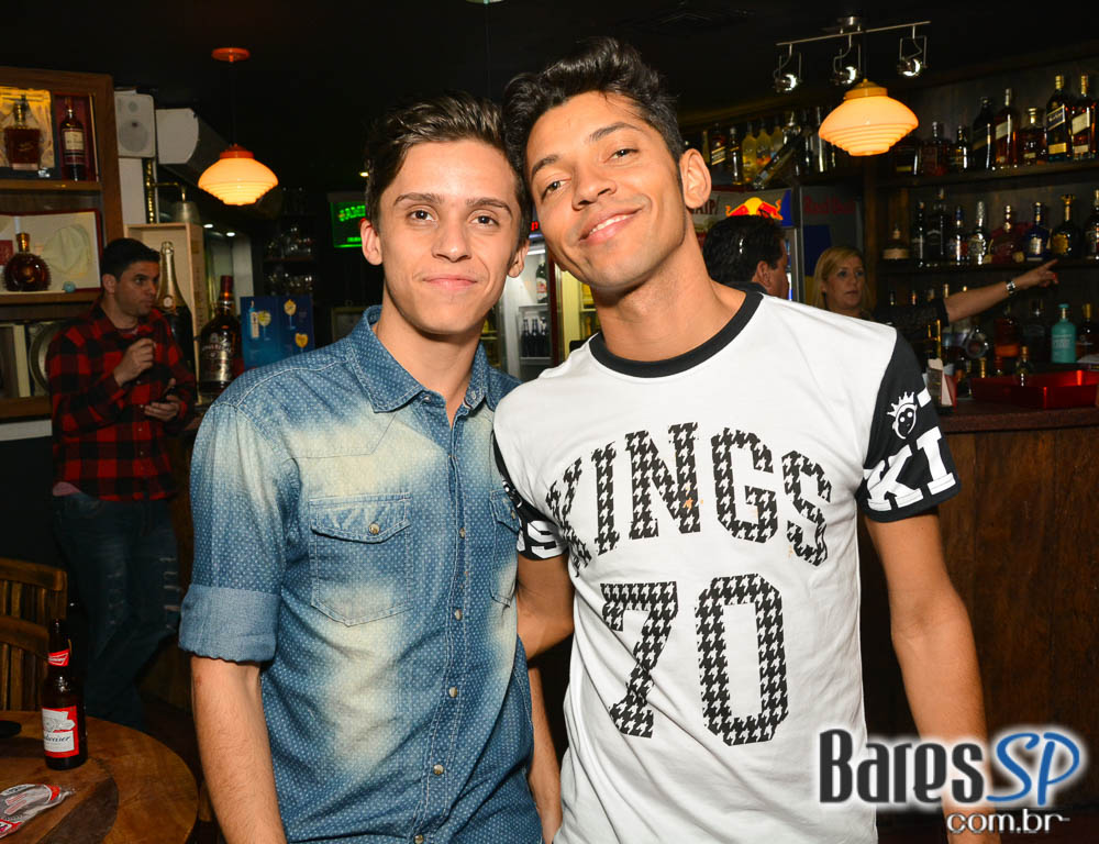 Noite da Tequila com DJs residentes animaram o Akbar Lounge e Disco Noite da Tequila com DJs residentes animaram o Akbar Lounge e Disco