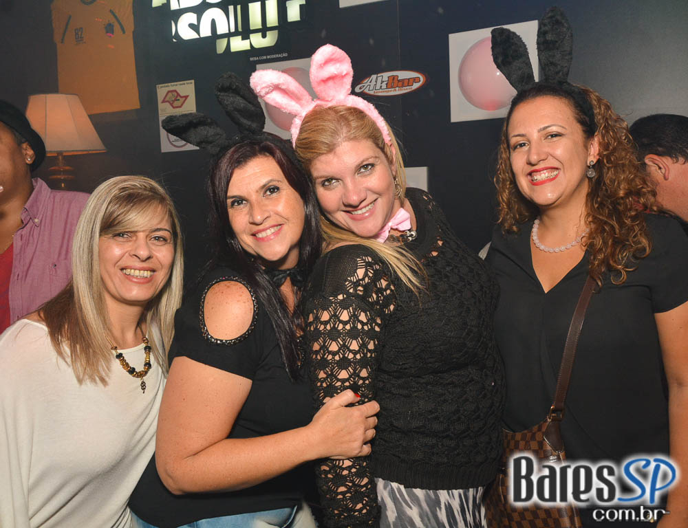 Noite da Tequila com DJs residentes animaram o Akbar Lounge e Disco Noite da Tequila com DJs residentes animaram o Akbar Lounge e Disco