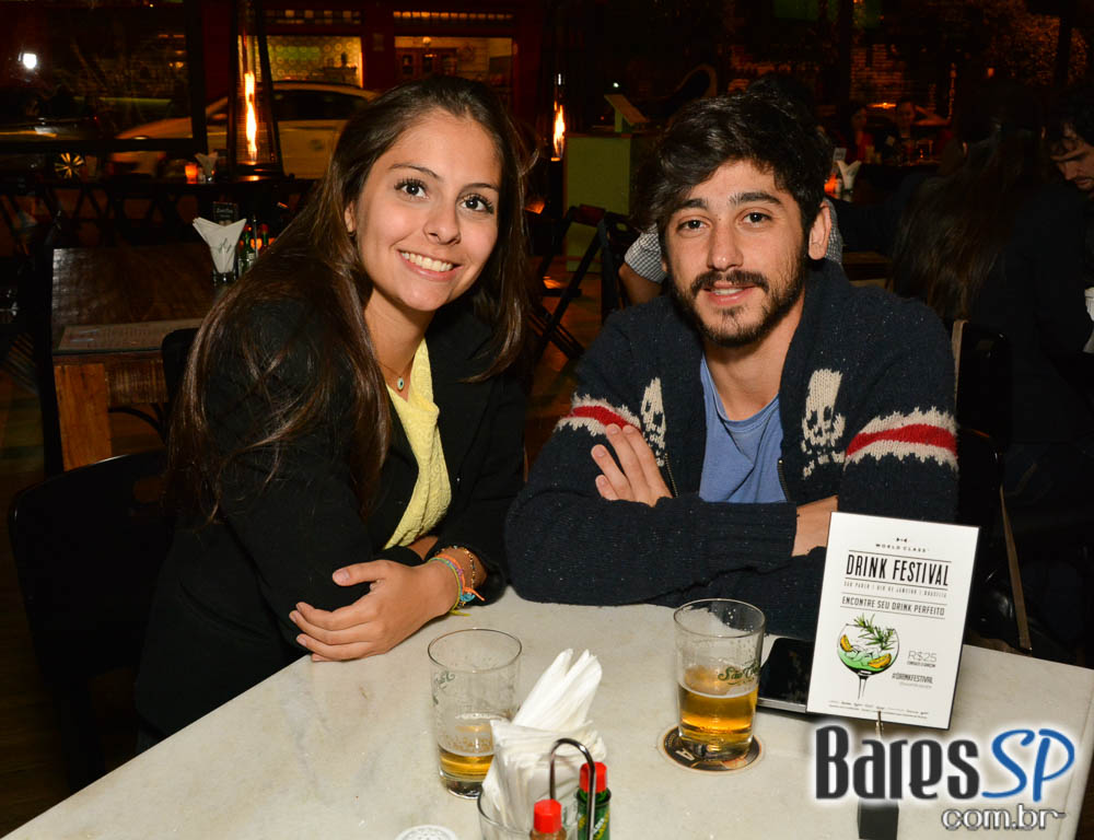 Happy Hour com os amigos no Boteco São Conrado Happy Hour com os amigos no Boteco São Conrado