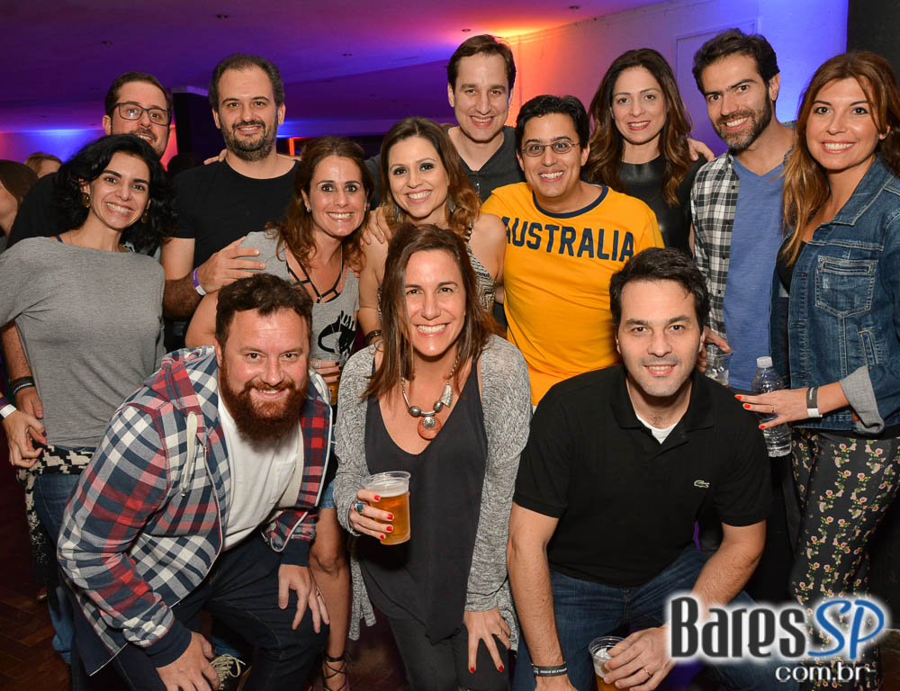 Batucada do Monobloco antecipou Carnaval 2017 no Clube Pinheiros Batucada do Monobloco antecipou Carnaval 2017 no Clube Pinheiros