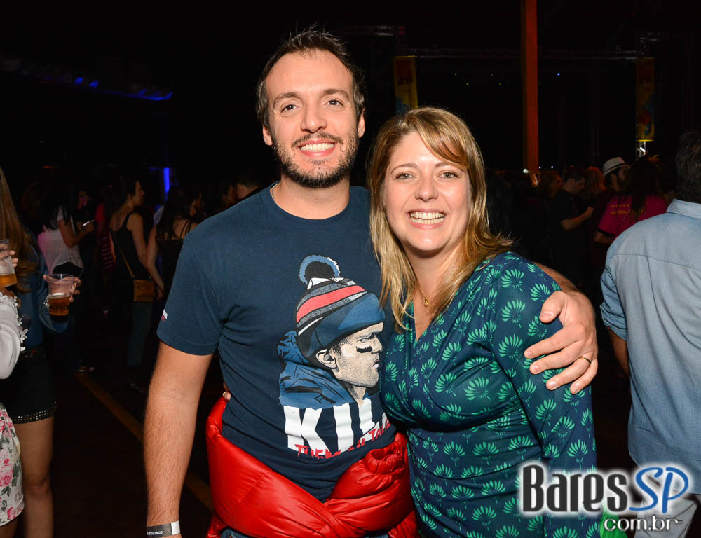 Batucada do Monobloco antecipou Carnaval 2017 no Clube Pinheiros Batucada do Monobloco antecipou Carnaval 2017 no Clube Pinheiros