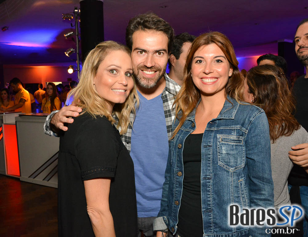 Batucada do Monobloco antecipou Carnaval 2017 no Clube Pinheiros Batucada do Monobloco antecipou Carnaval 2017 no Clube Pinheiros