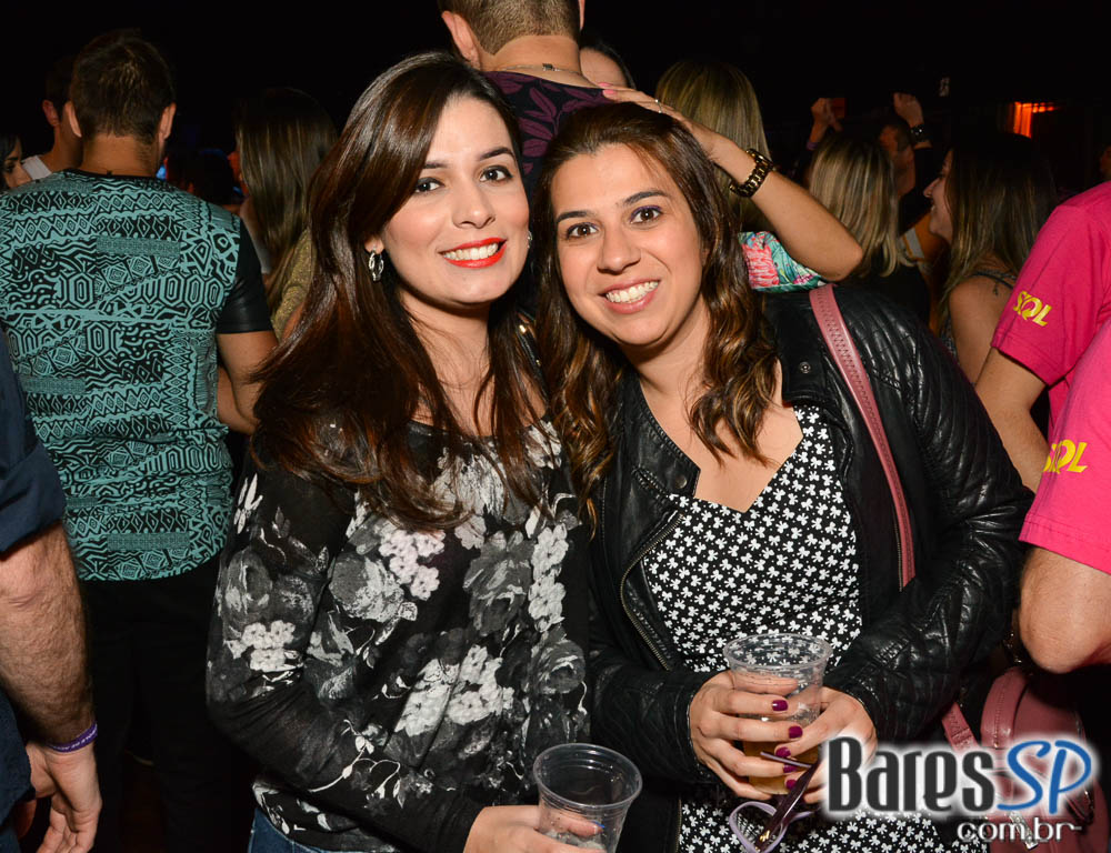 Batucada do Monobloco antecipou Carnaval 2017 no Clube Pinheiros Batucada do Monobloco antecipou Carnaval 2017 no Clube Pinheiros