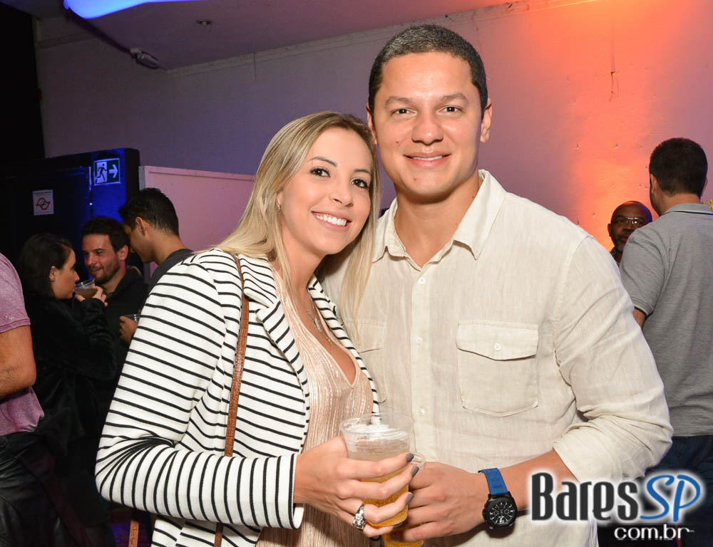 Batucada do Monobloco antecipou Carnaval 2017 no Clube Pinheiros Batucada do Monobloco antecipou Carnaval 2017 no Clube Pinheiros