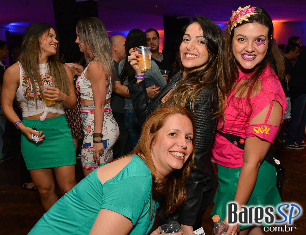 Batucada do Monobloco antecipou Carnaval 2017 no Clube Pinheiros Batucada do Monobloco antecipou Carnaval 2017 no Clube Pinheiros