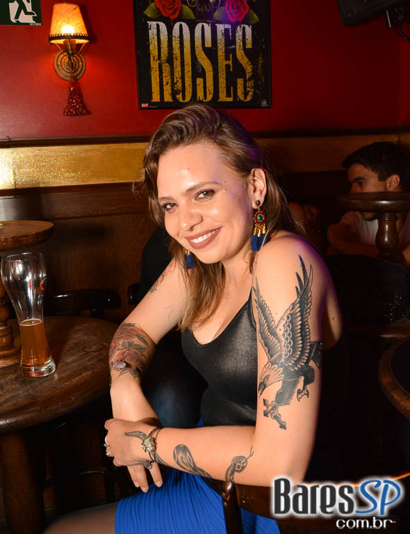 Sal Vicent e banda Bubbles embalaram a noite Saturday Rocks no Republic Pub com o melhor do pop rock Sal Vicent e banda Bubbles embalaram a noite Saturday Rocks no Republic Pub com o melhor do pop rock