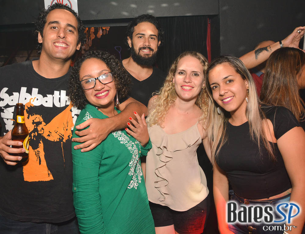 Festa de despedida do ano de 2016 com a Noite da Fantasia no Akbar Festa de despedida do ano de 2016 com a Noite da Fantasia no Akbar