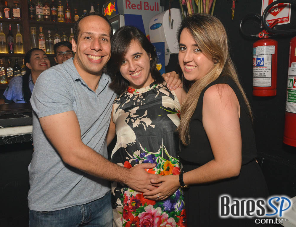 Festa de despedida do ano de 2016 com a Noite da Fantasia no Akbar Festa de despedida do ano de 2016 com a Noite da Fantasia no Akbar